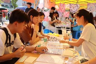 子静书院丨人文学院青年志愿者协...